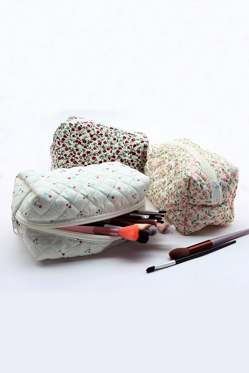 Ditsy Quilted Floral Cosmetic Pouch Bag