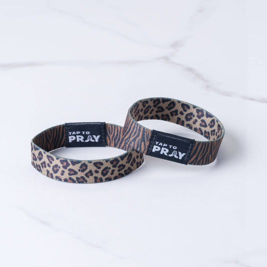 Versible - Tap To Pray™ Wristbands - Safari Leopard - Medium