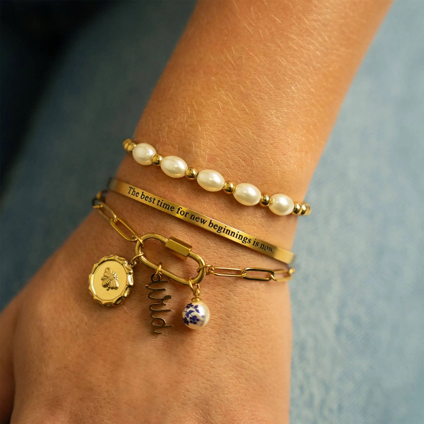 18K Gold PVD 8mm Kiska Glass Pearl Stretch Bracelet WJW