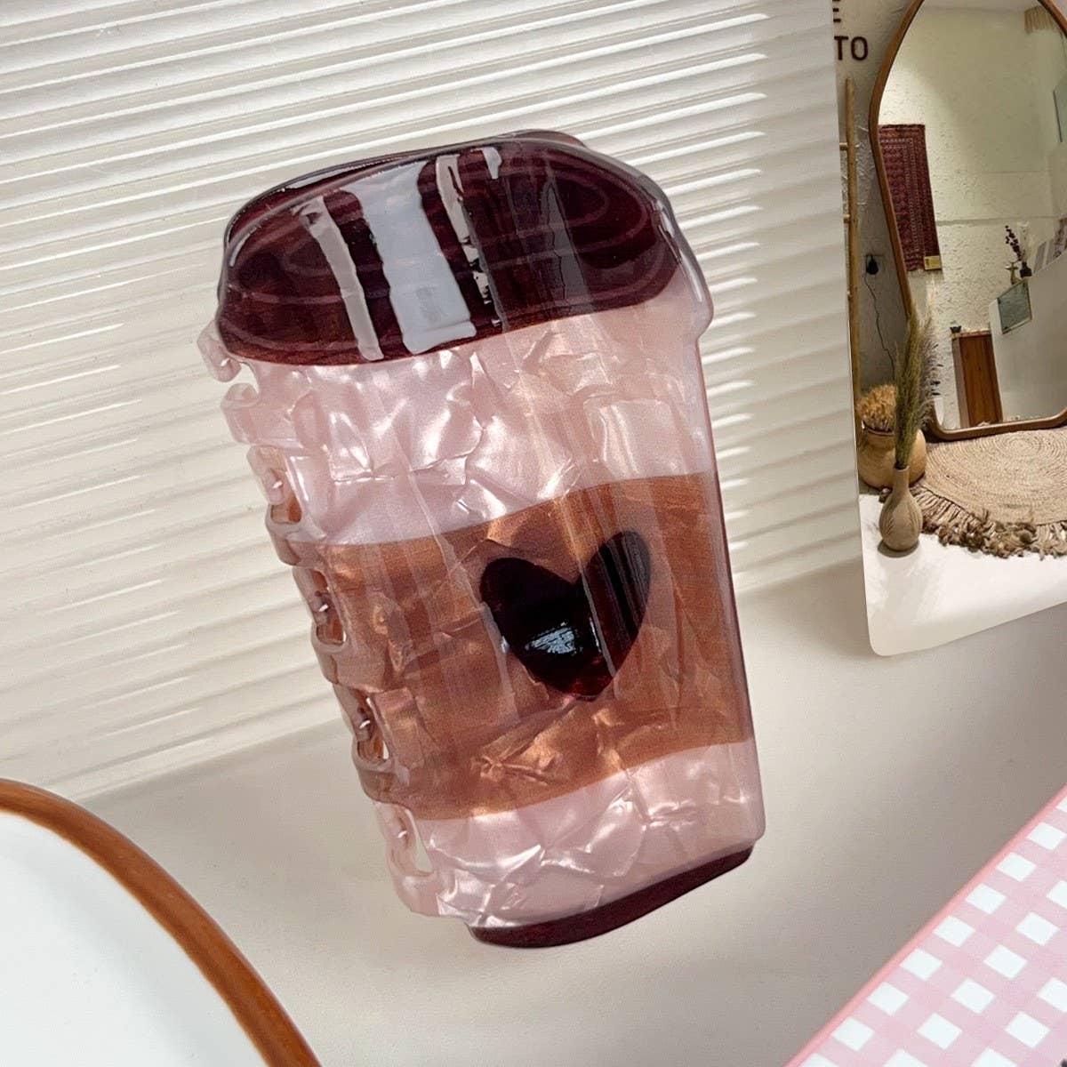 JOSSLYN COFFEE CUP CROISSANT HAIR CLAW CLIPS