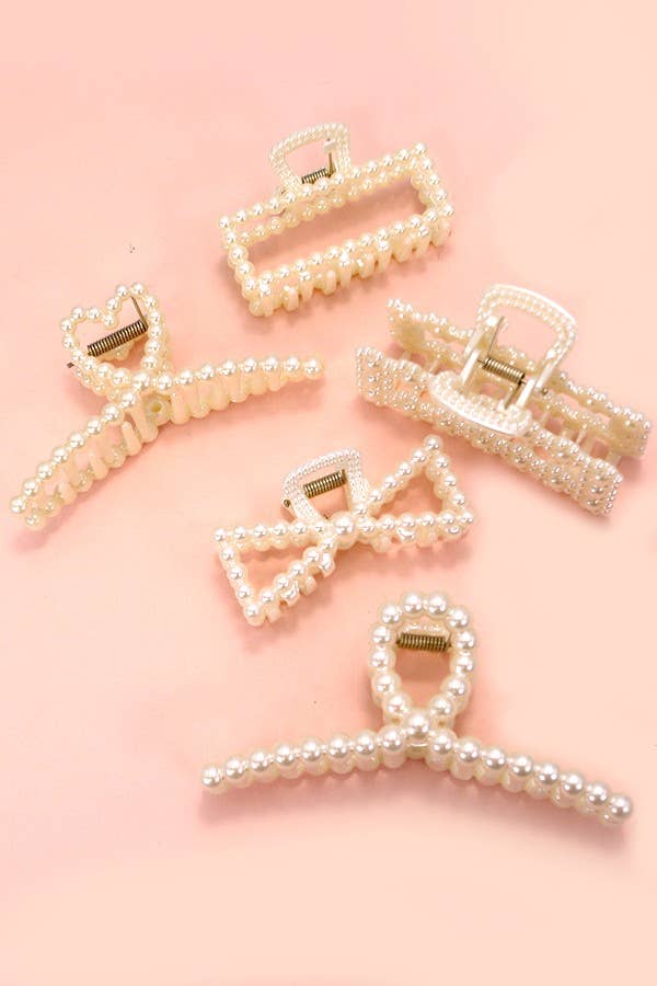 JOSSLYN PEARL HAIR CLAW CLIPS