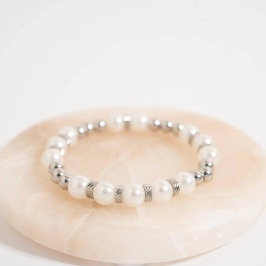 WJW - 18K Gold PVD 8mm Kiska Glass Pearl Stretch Bracelet WJW
