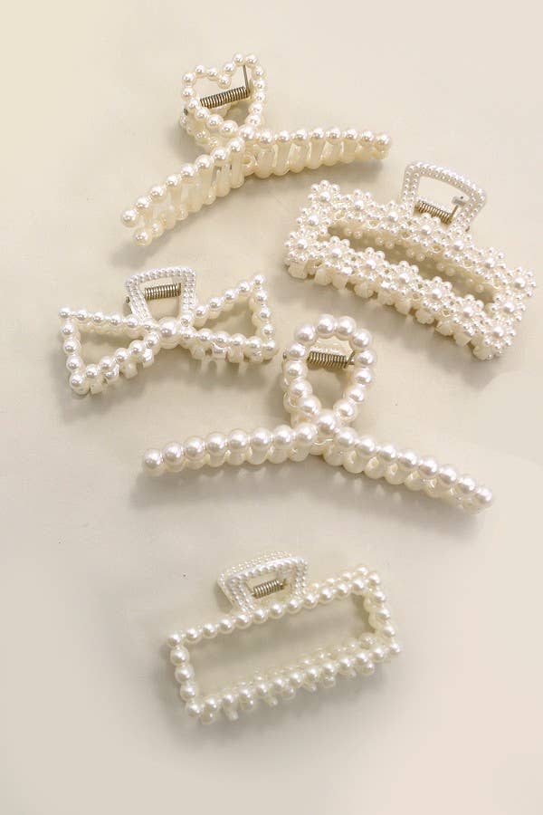 JOSSLYN PEARL HAIR CLAW CLIPS