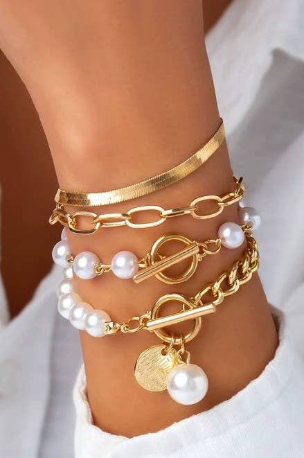 JOSSLYN MULTILAYER PEARL CHAIN HERRINGBONE MIX BRACELET
