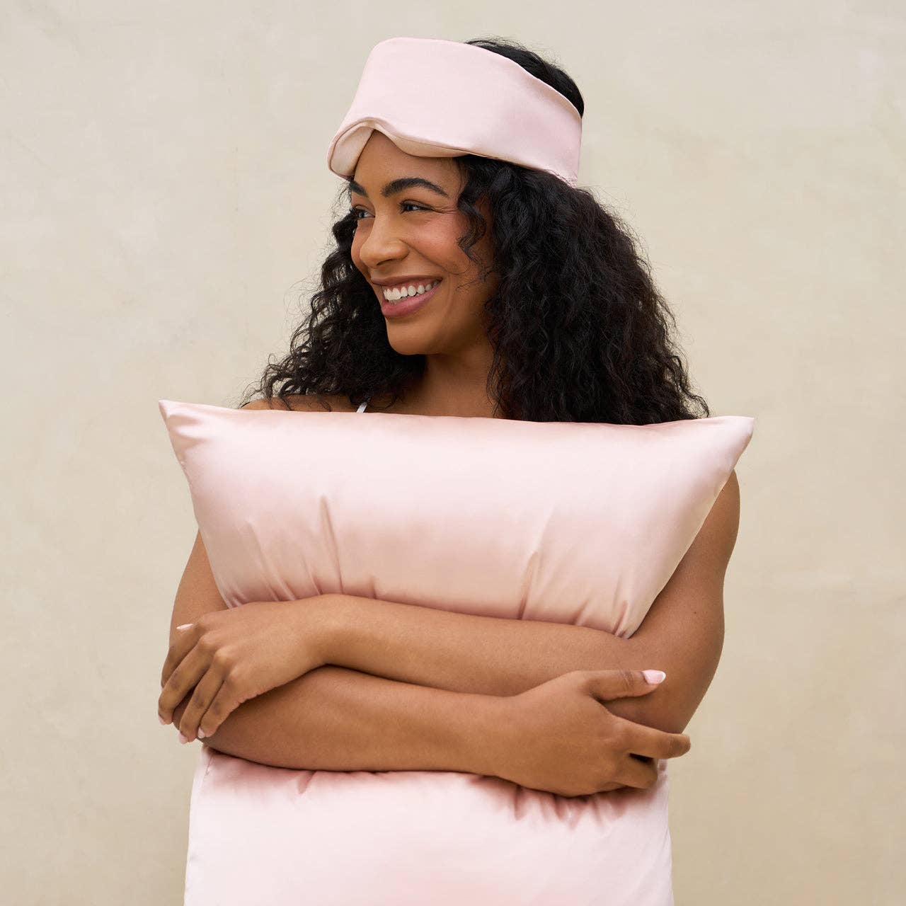 KITSCH - Blush Contour Pillow Eye Mask
