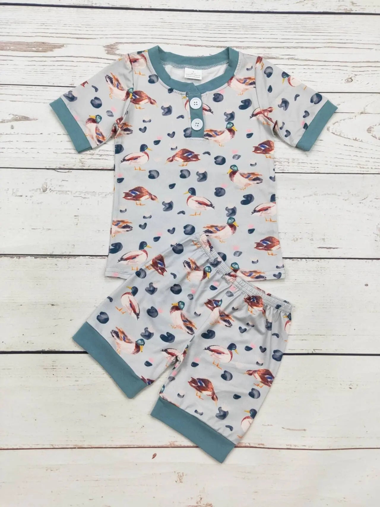 Boys Duck Printed Sleepwear Set - 4T sassy kids palace