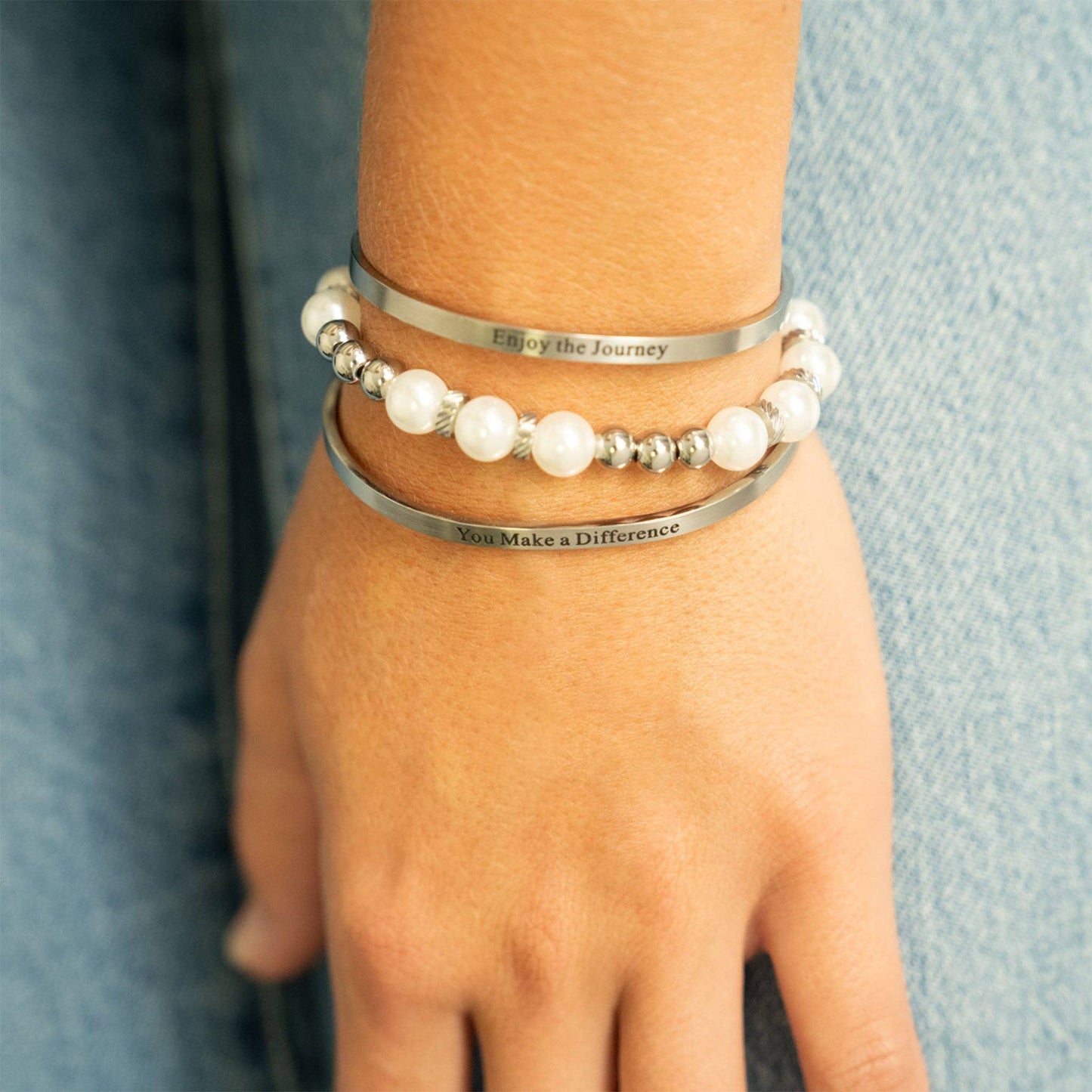 18K Gold PVD 8mm Kiska Glass Pearl Stretch Bracelet