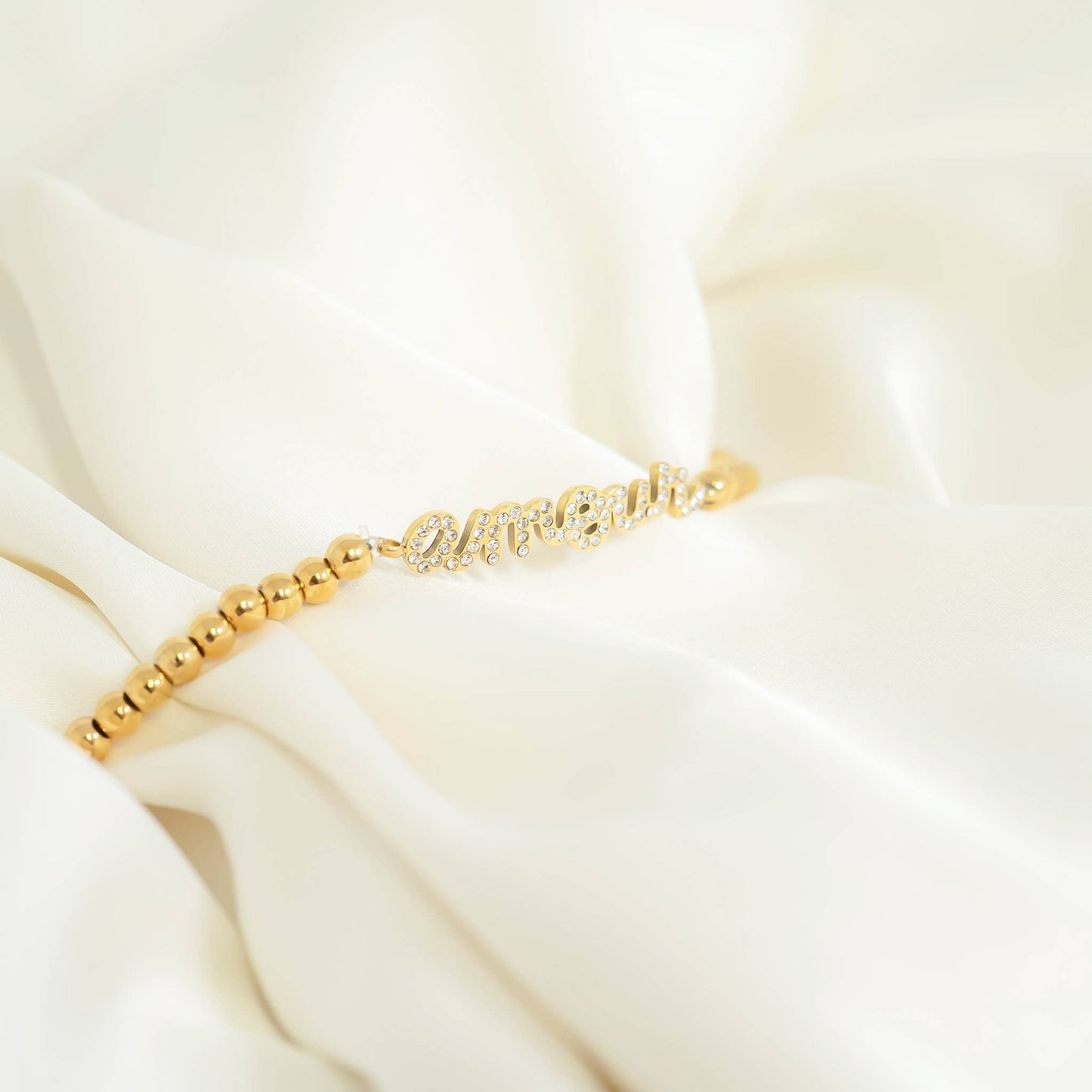 18K Gold PVD Stainless Steel Stone 'Amour' Metal Beaded Stretch Bracelet